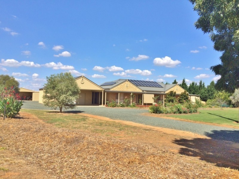 213 Bolitho Road, Kyabram VIC 3620