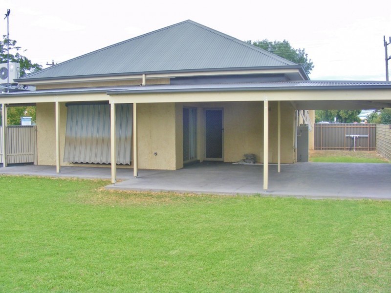 87 Fenaughty Street, Kyabram VIC 3620