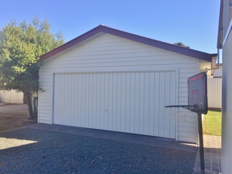 10 Lancaster Street, Kyabram VIC 3620