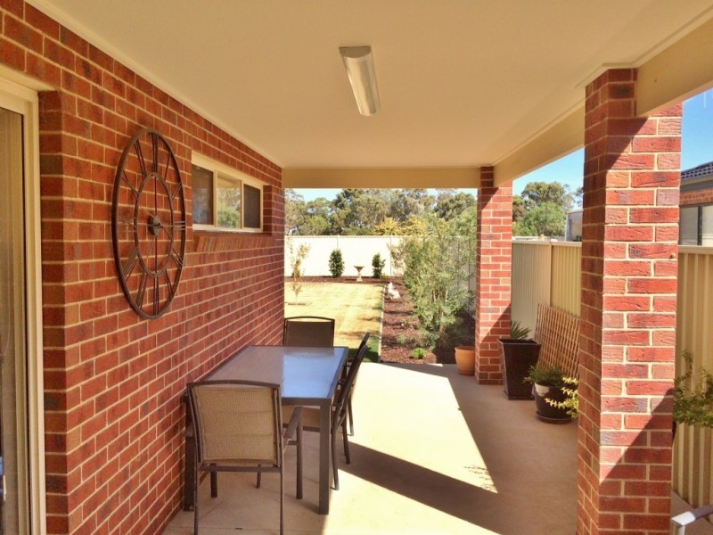 8 Goegan Drive, Kyabram VIC 3620