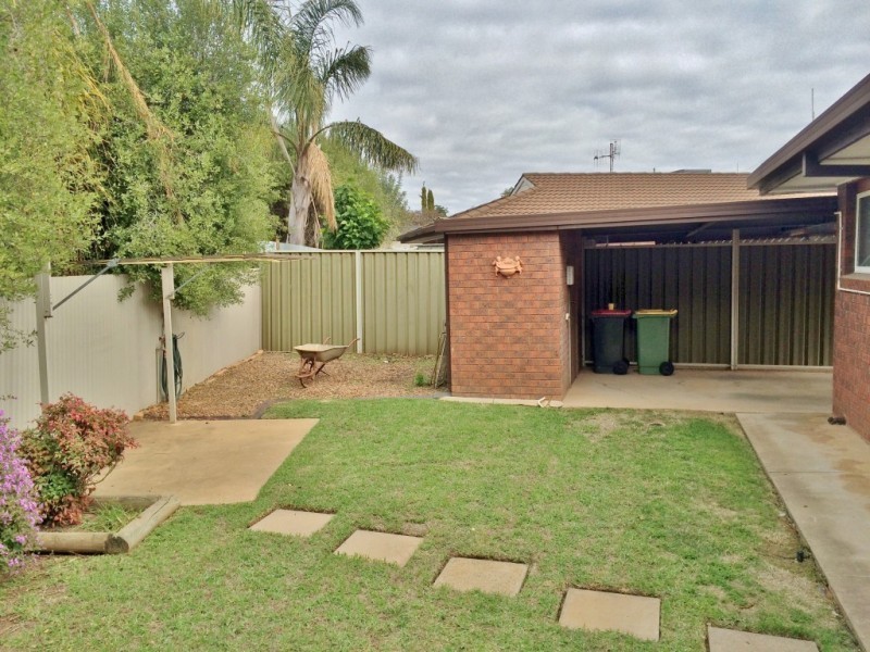 3/42-44 Lake Road, Kyabram VIC 3620