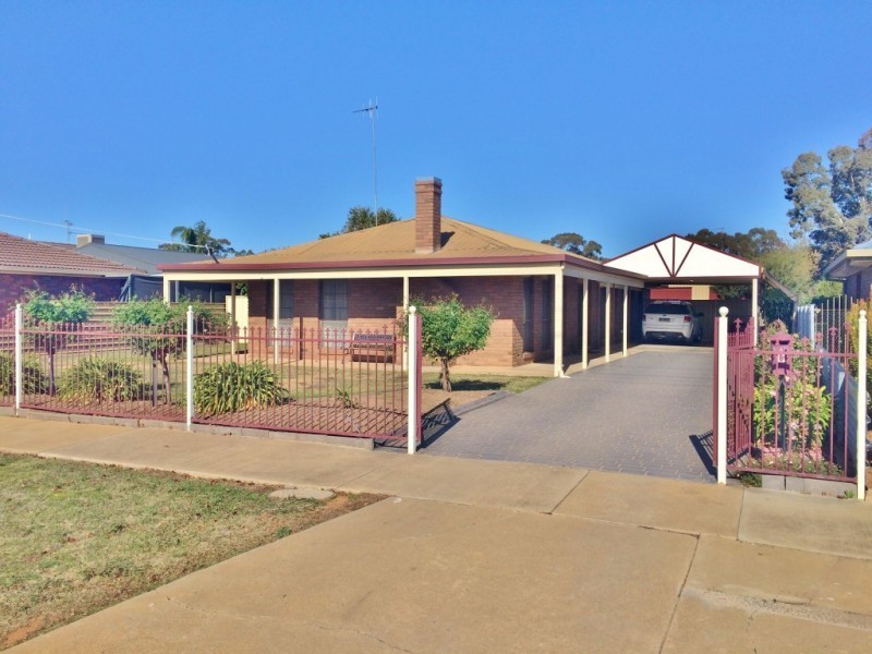 11 Tehan Avenue, Kyabram VIC 3620