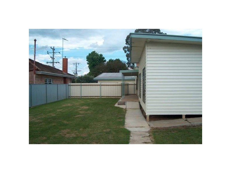 2/12 Haslem Street, Kyabram VIC 3620