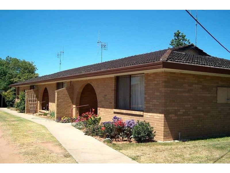 2/2 Gillespie Street, Kyabram VIC 3620