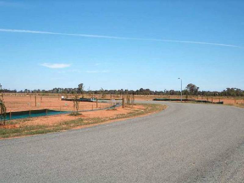 Jenmar Drive, Kyabram VIC 3620