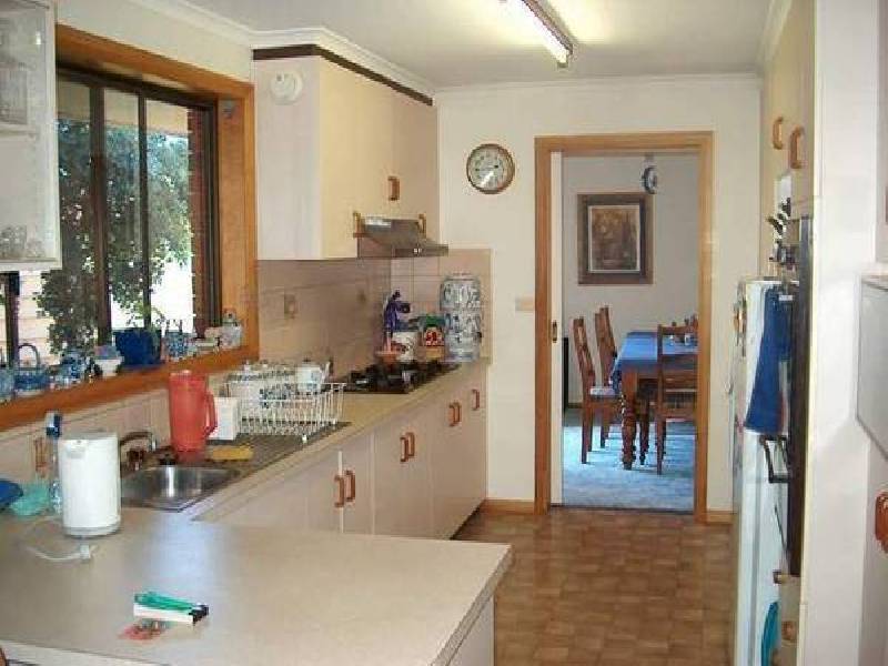 Azalea Court, Kyabram VIC 3620