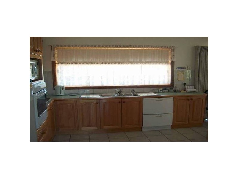 5 Carmaria Court, Kyabram VIC 3620