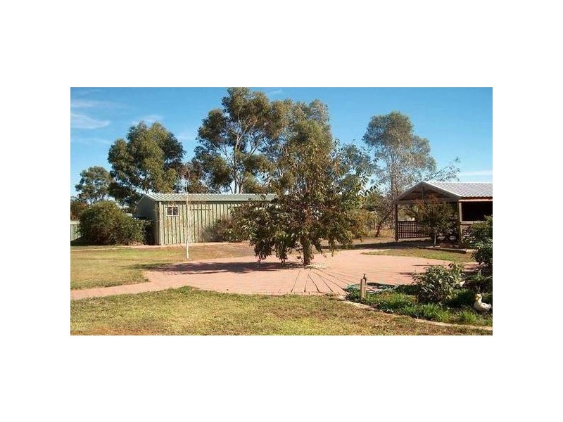 5 Carmaria Court, Kyabram VIC 3620