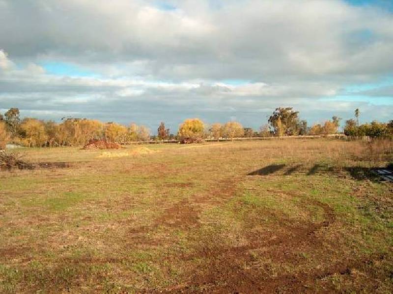 Lancaster Road, Lancaster VIC 3620