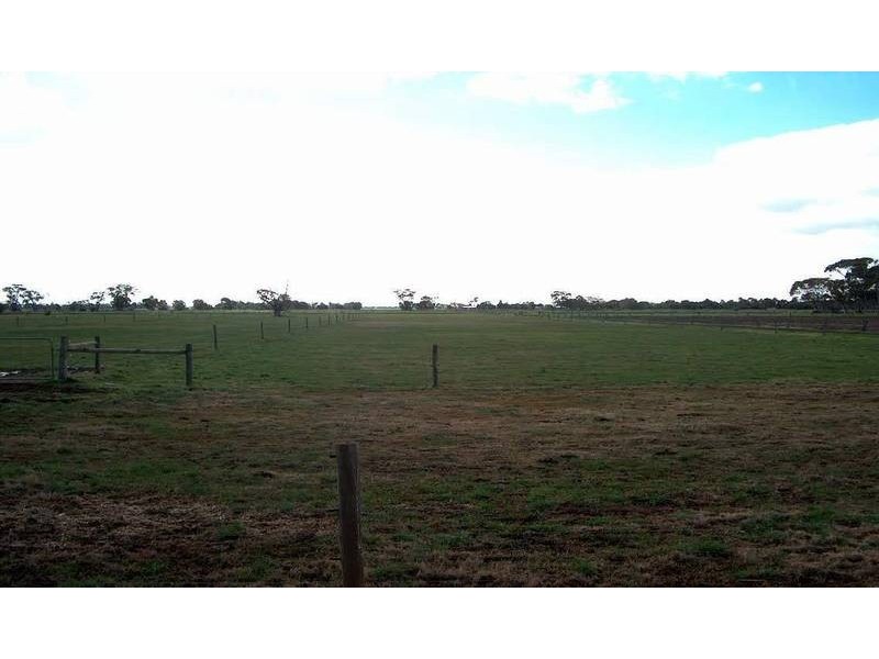 1740 Finlay Road, Tongala VIC 3621