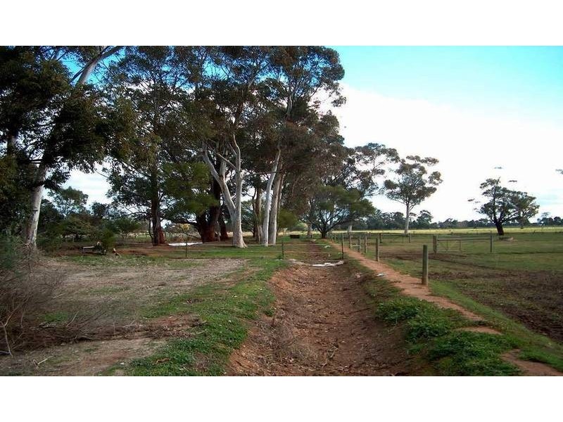 1740 Finlay Road, Tongala VIC 3621
