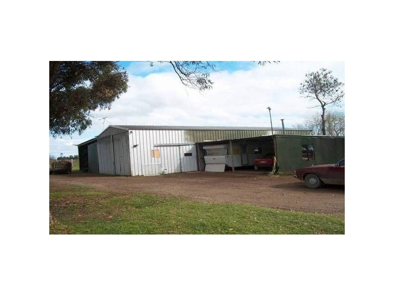 Mcleod Road, Tongala VIC 3621