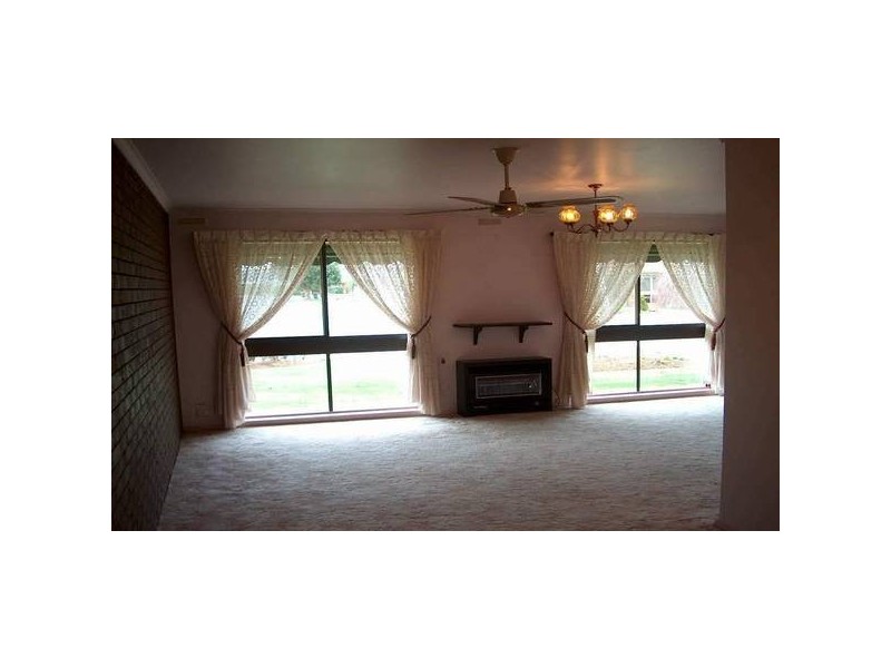 Bond Street, Kyabram VIC 3620