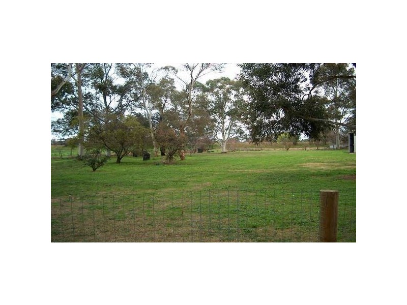 Finlay Road, Tongala VIC 3621