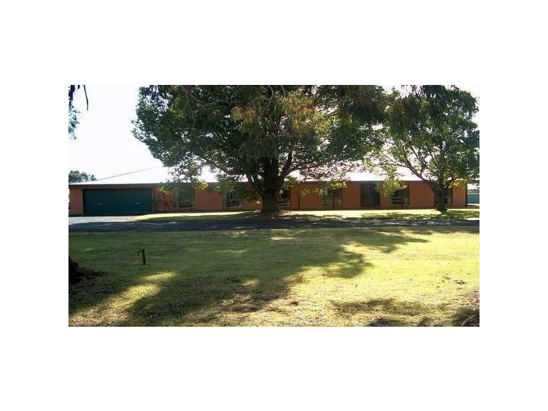 49 Lancaster Road, Kyabram VIC 3620