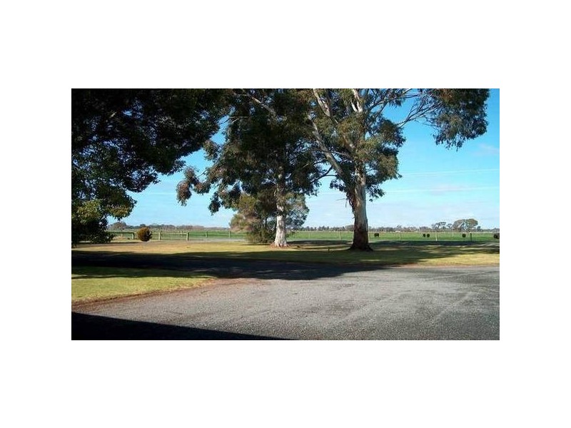 49 Lancaster Road, Kyabram VIC 3620