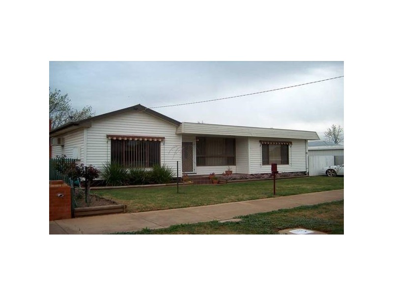33 Lewry Street, Kyabram VIC 3620