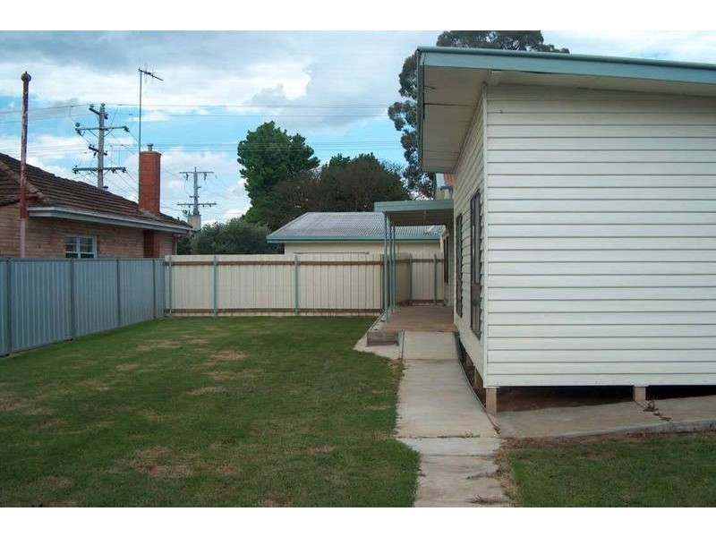 12 Haslem Street, Kyabram VIC 3620