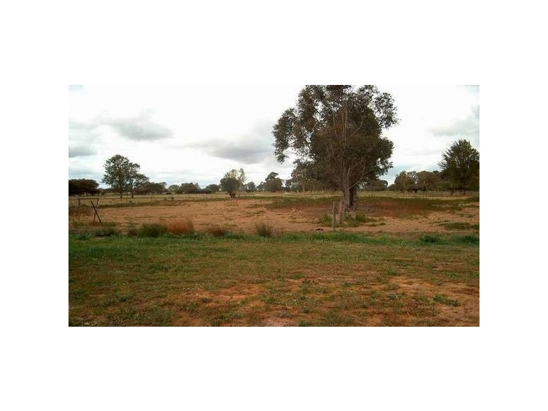 395 Graham Road, Kyabram VIC 3620