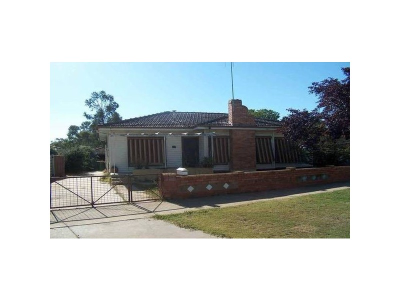 16 Mackie Street, Kyabram VIC 3620
