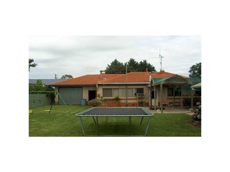 27 Park Street, Kyabram VIC 3620