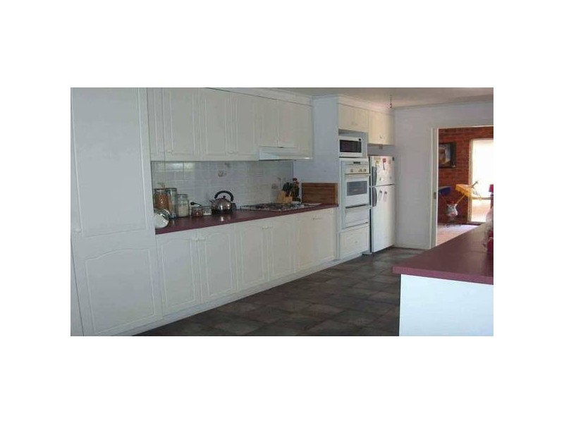 25 Memorial Drive, Tongala VIC 3621