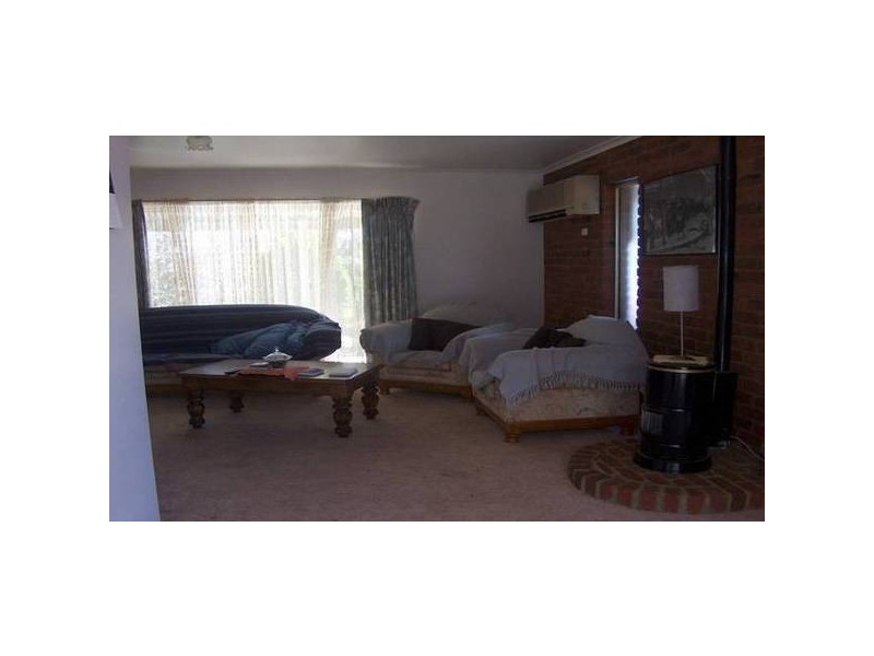 25 Memorial Drive, Tongala VIC 3621