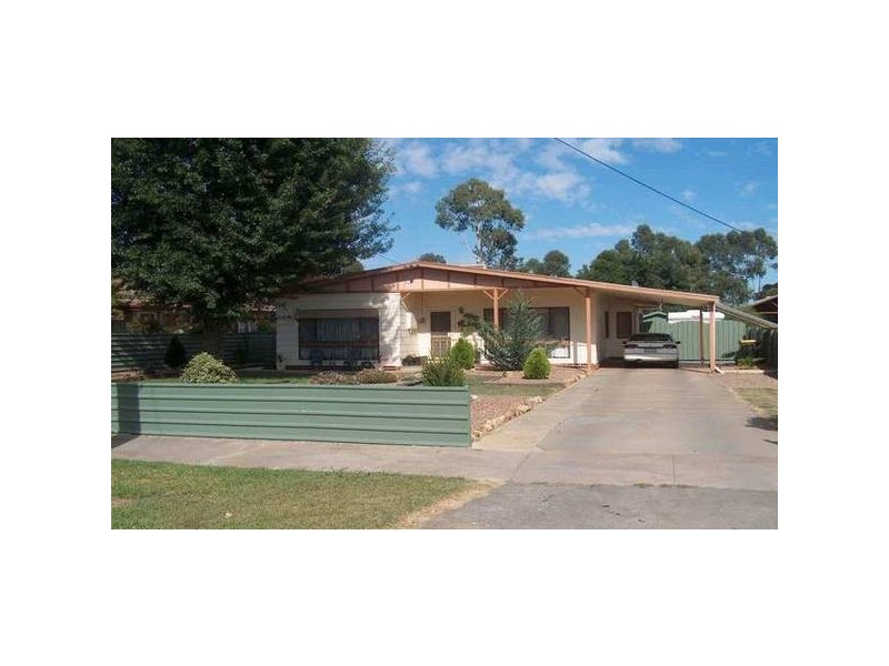 8 Hawkins Street, Kyabram VIC 3620