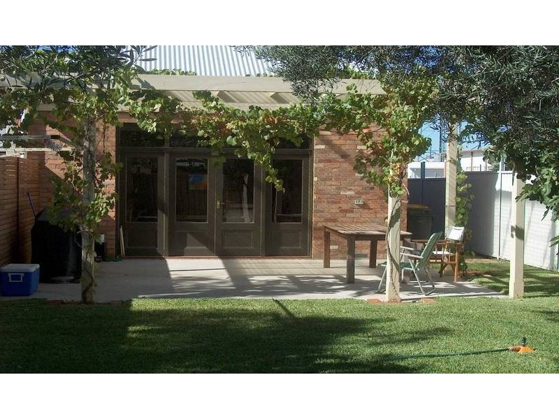 13 Bradley Street, Kyabram VIC 3620