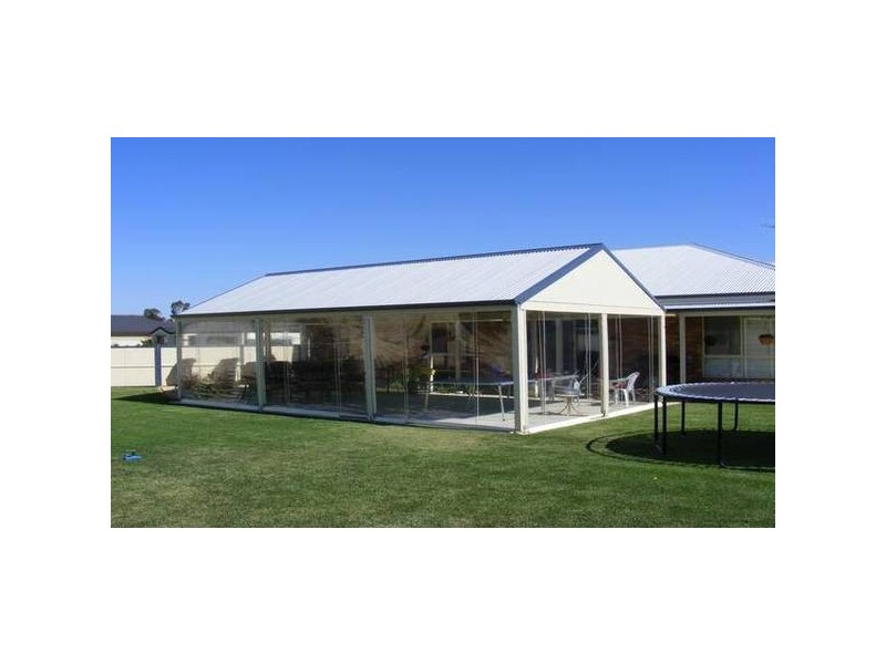 27 Deakin Grove, Tongala VIC 3621