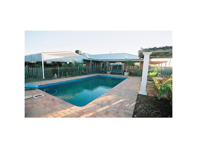 825 Henderson Road, Tongala VIC 3621