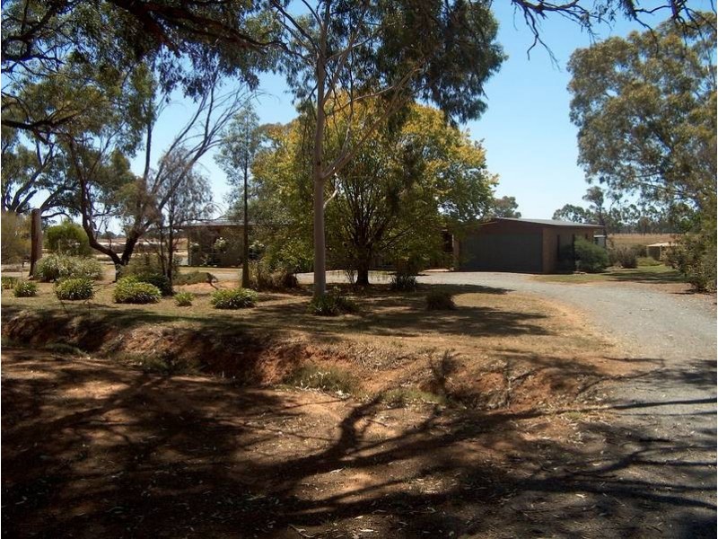 Sinclair Rd, Kyabram VIC 3620