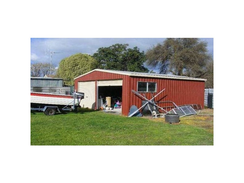 2 Crow Cresent, Kyabram VIC 3620