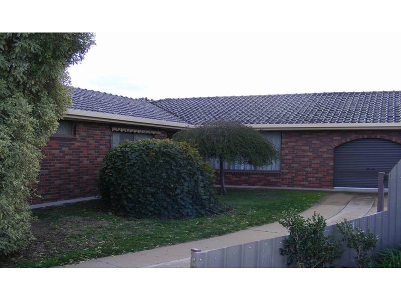 1 Grevillea Court, Kyabram VIC 3620