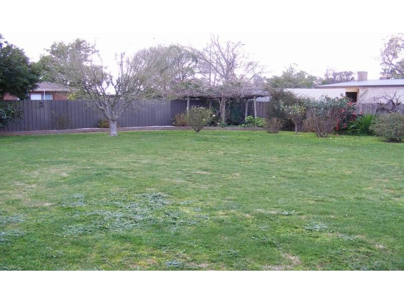 1 Grevillea Court, Kyabram VIC 3620