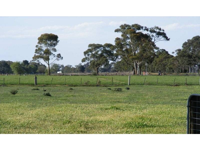 44 Everard Road, Kyabram VIC 3620