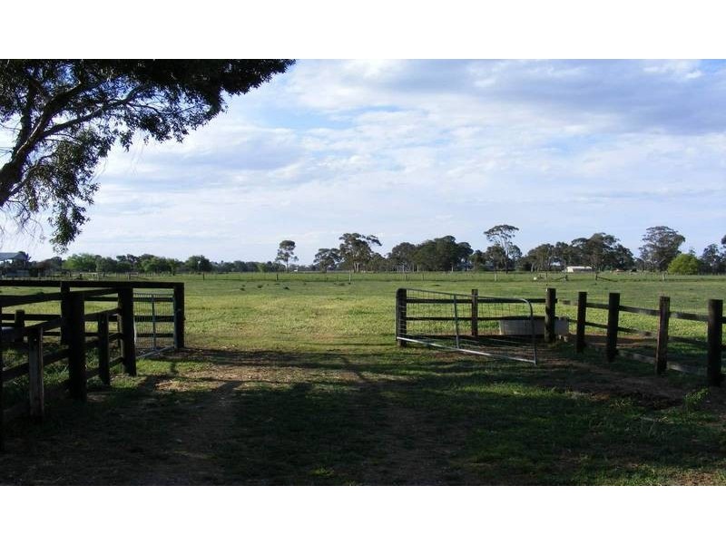 44 Everard Road, Kyabram VIC 3620