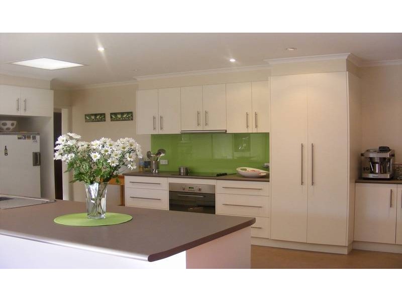 8 Everard Road, Kyabram VIC 3620
