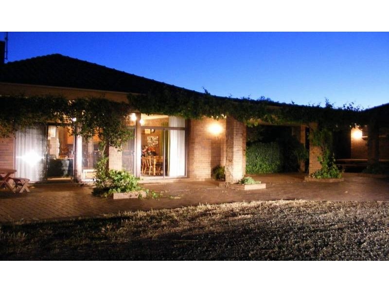 1566 McEwen Road, Kyabram VIC 3620