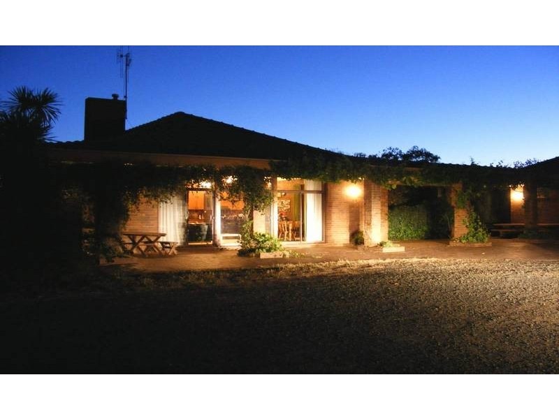 1566 McEwen Road, Kyabram VIC 3620