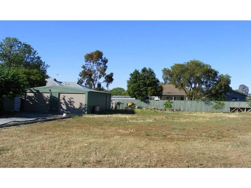 8 Oldfield Lane, Tongala VIC 3621