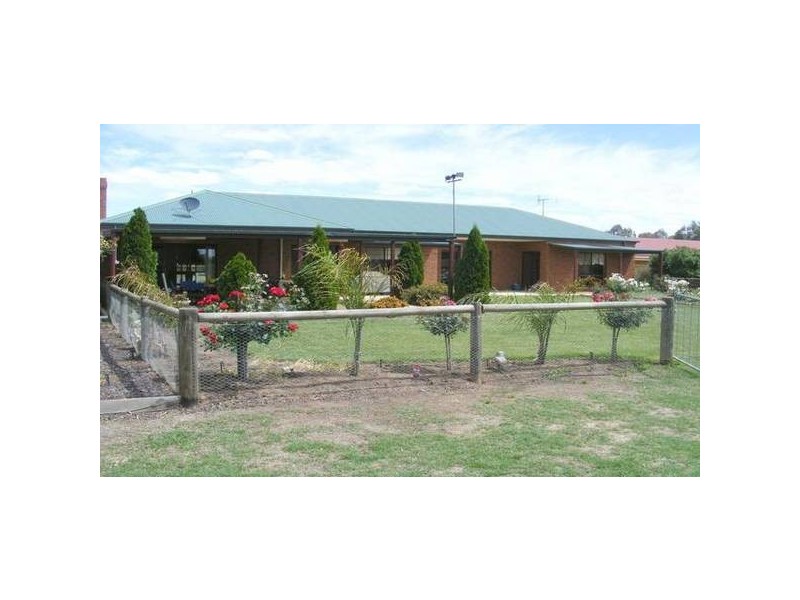 42 Aldersyde Drive, Kyabram VIC 3620