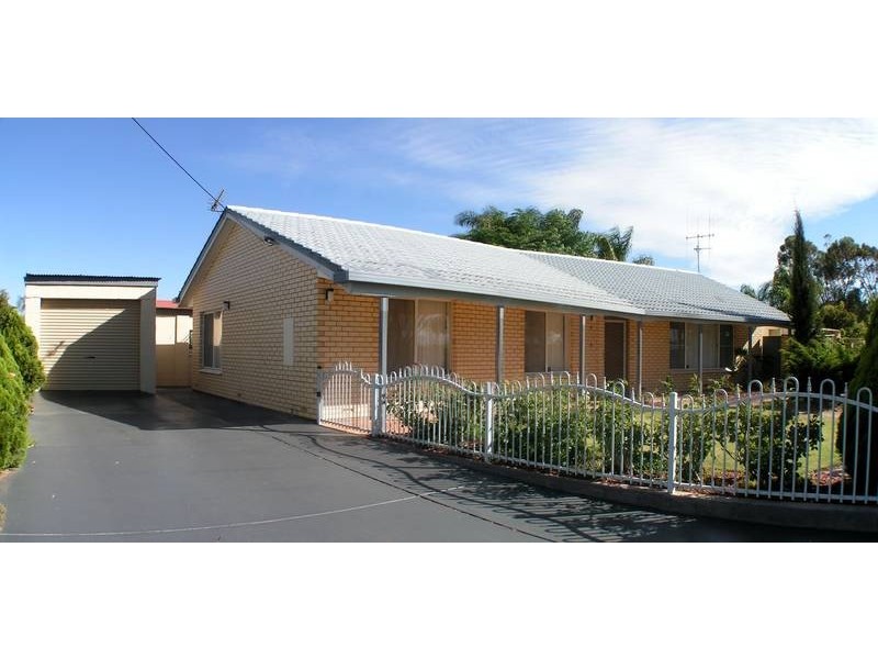 4 Cobbin Street, Port Augusta West SA 5700