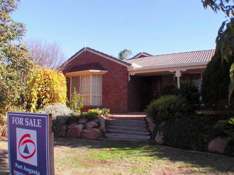 8 Tansell Street, Port Augusta West SA 5700