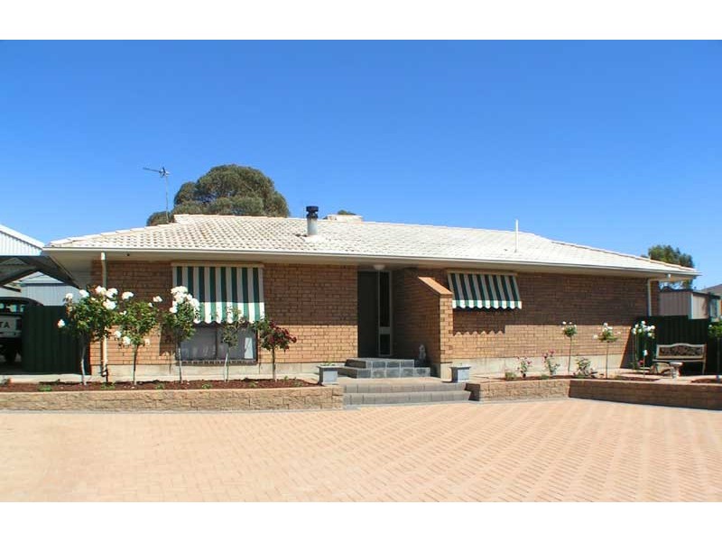 17 Crichton Drive, Port Augusta West SA 5700