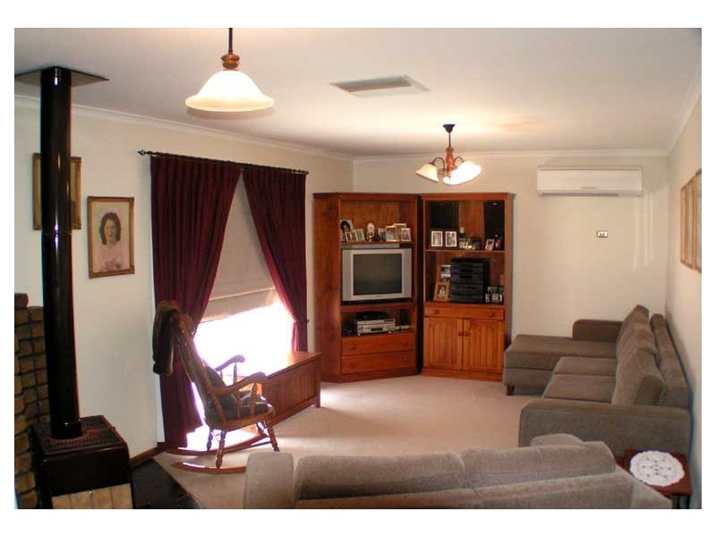 17 Crichton Drive, Port Augusta West SA 5700