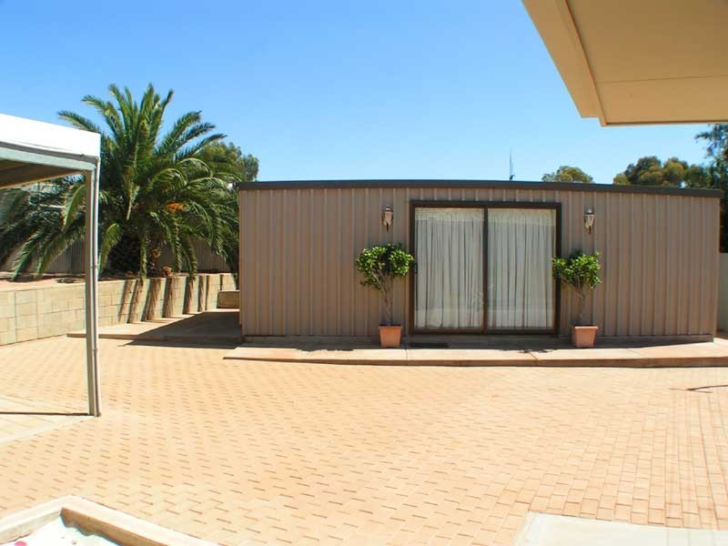 17 Crichton Drive, Port Augusta West SA 5700