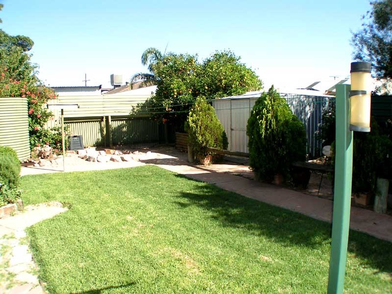 3 Andrew Avenue, Stirling North SA 5710
