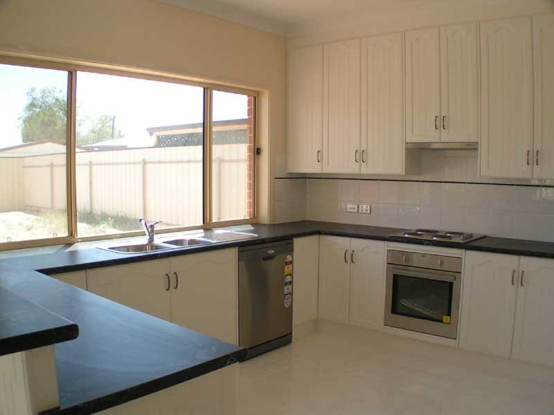 1 McConnal Road, Stirling North SA 5710