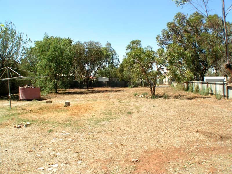 15 Francis Street, Quorn SA 5433